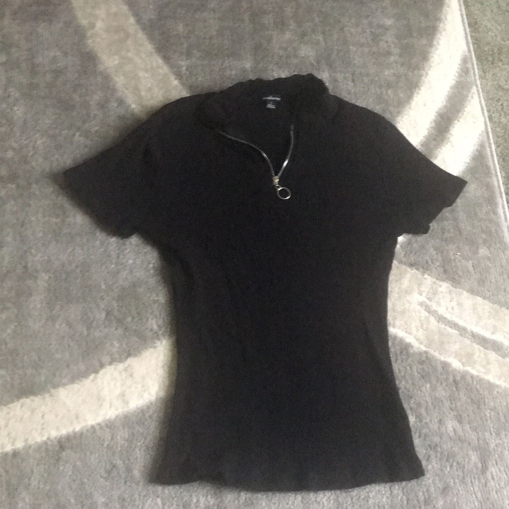 Cute black top